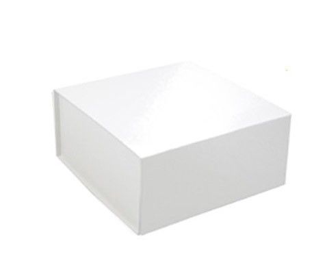 Gloss White - Magnetic Ceco Gift Box - 8 x 8 x 3-1/8"