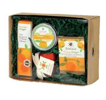 Natural Kraft - Clear View Box - 7-7/8 x 5-7/8 x 3-1/8"