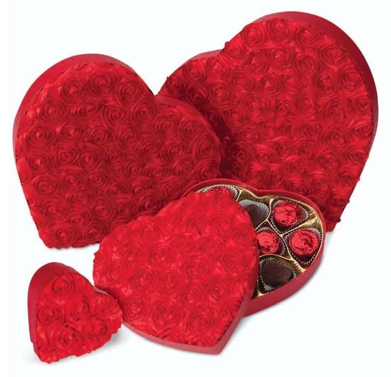 Red - Heart Shaped Candy Box - (1/2 lb) 6-3/8 x 5-1/2 x 1-1/8"