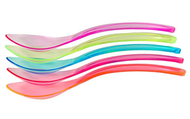 Transparent Wave Frozen Yogurt and Ice Cream Spoon