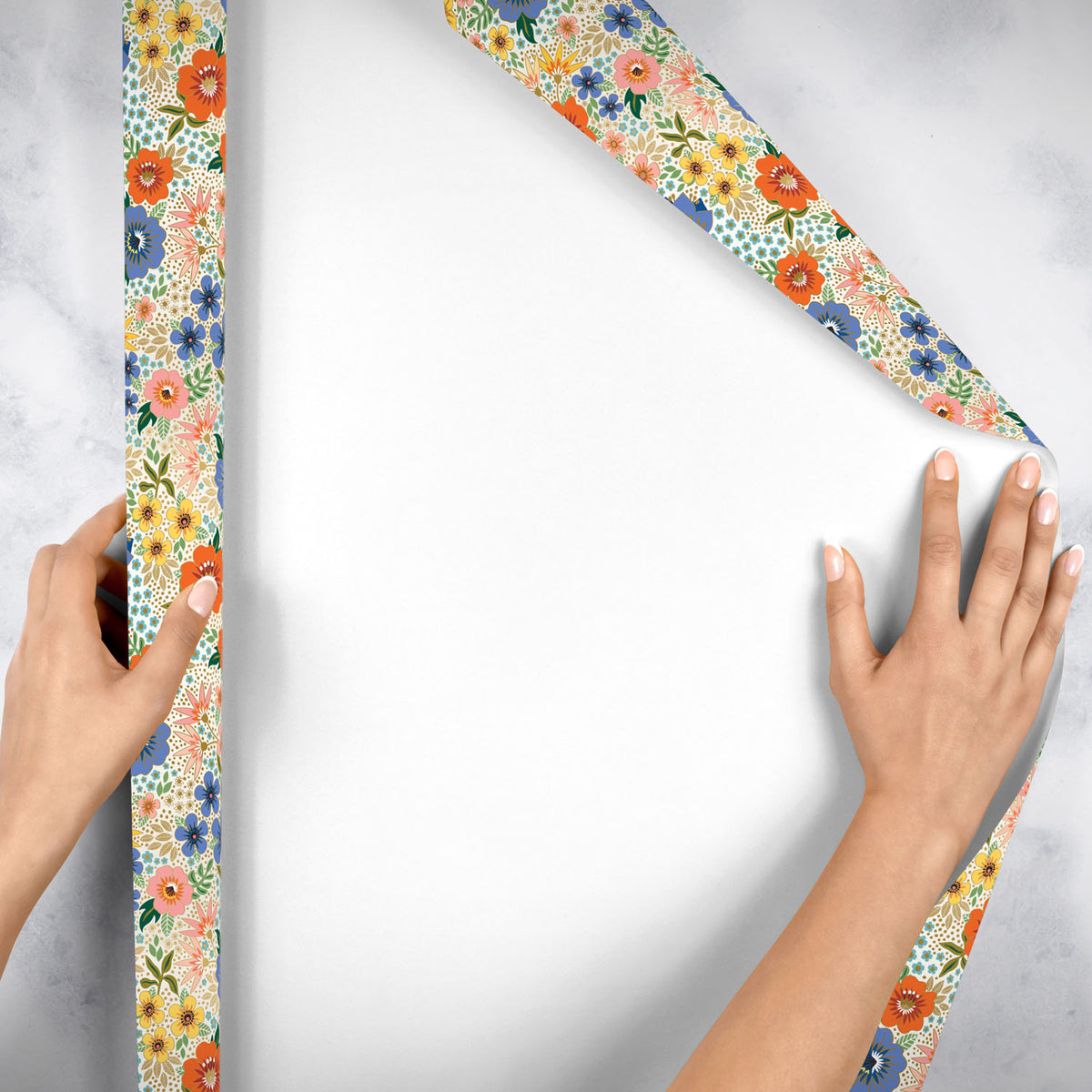 Golden Floral Gift Wrap - B375.1e.jpg