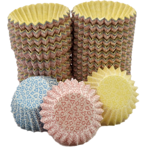 Knack Design Assorted Colors: Red/ Yellow/ Blue - Grease Proof Candy Cups - 3/4 (Dia) x 5/8" (H)