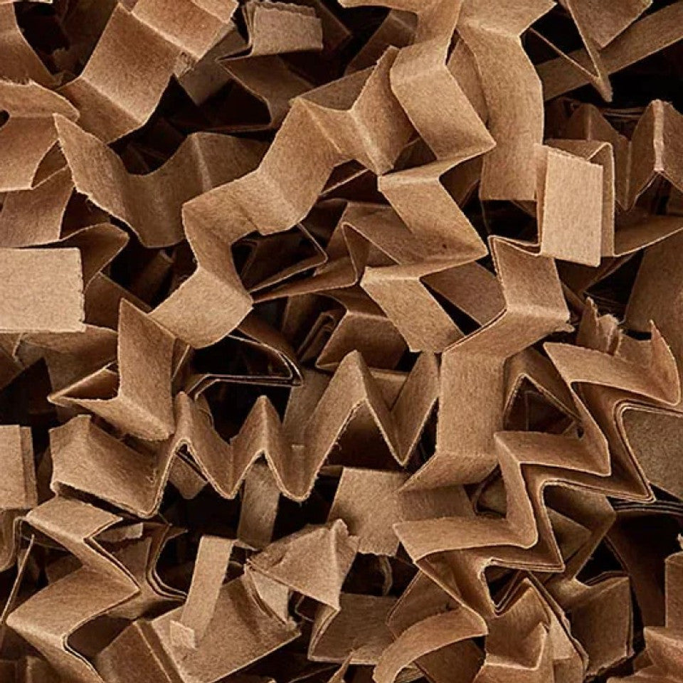 Kraft Monster crinkle cut paper shred - close-up
