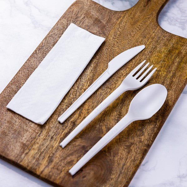 Vegware Compostable CPLA Cutlery Kit with Napkin, Knife, Fork & Spoon, White (QTY 250), SKU VW-KFSWN