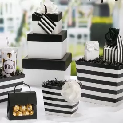 Black & White Gift Box Collection